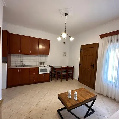 Nisos Family Apartman