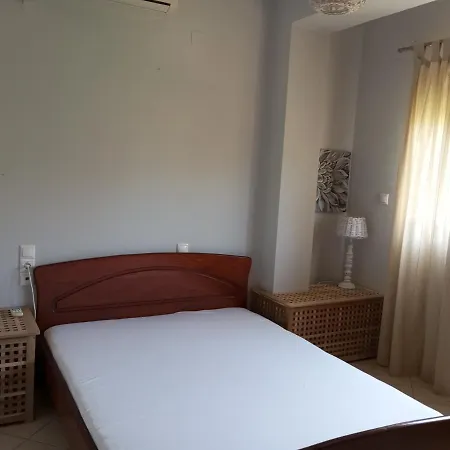 Nisos Family Apartman