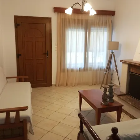 Nisos Family Apartman