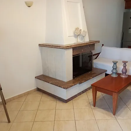 Nisos Family Apartman Jéni