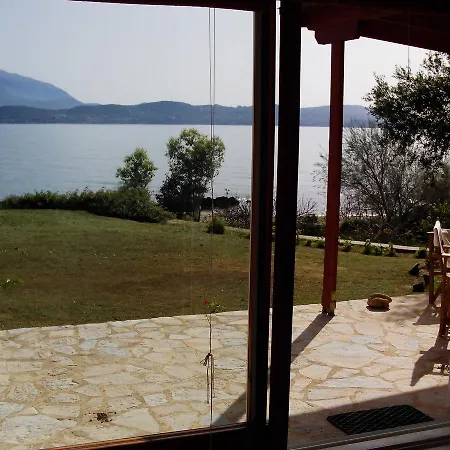 Holiday home Alekos Beach Houses-nisos Lixouri